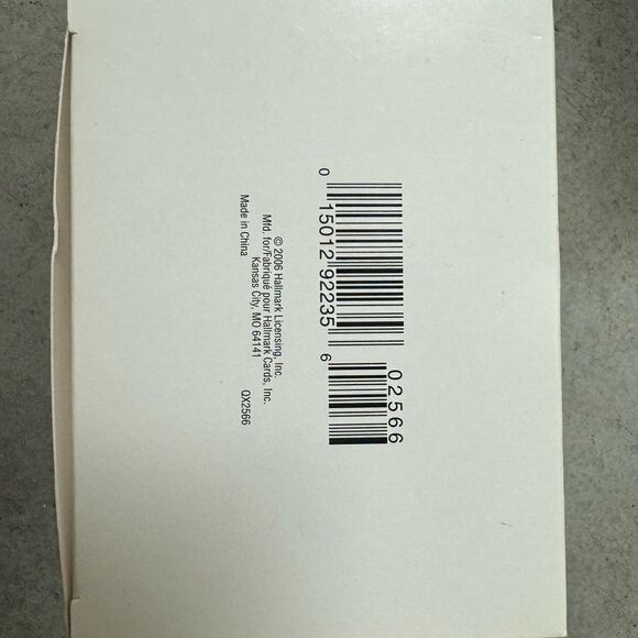 Hallmark Keepsake Father Christmas Ornament #3 in series
Blue SANTA 2006 RARE - Picture 4 of 6